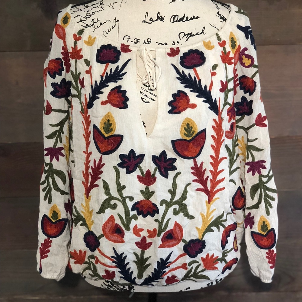 Off-Shoulder Embroidery Long Sleeve Peasant Top